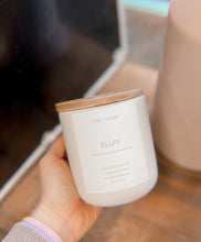 Load image into Gallery viewer, Vine + Vessel Wood Wick Candles