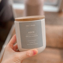 Load image into Gallery viewer, Vine + Vessel Wood Wick Candles