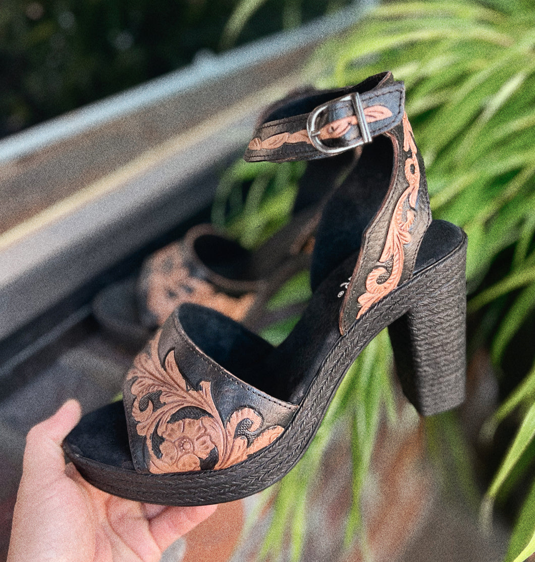 “Miss Cowgirl” Tooled Heels