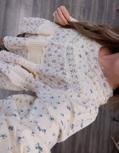 Load image into Gallery viewer, “Graceful” Long Sleeve Top