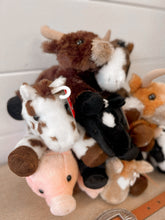 Load image into Gallery viewer, Kids Stuffed Animals