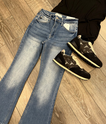 “Second Chances” Cropped Flare