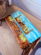 Load image into Gallery viewer, Painted Fringe Clutch