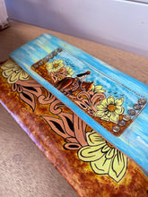 Load image into Gallery viewer, Painted Fringe Clutch