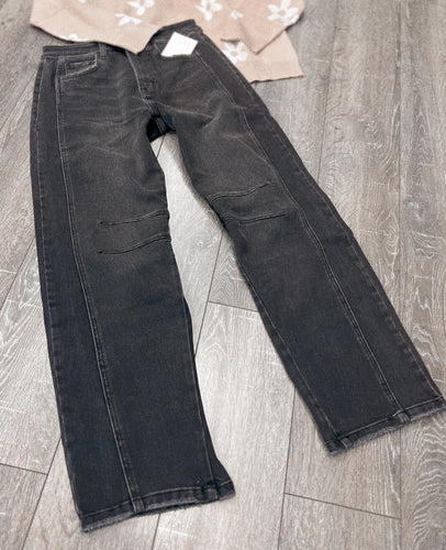 “Cool Girl” Black Barrel Jeans