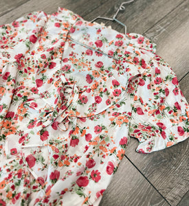 “Fresh Blooms” Short Sleeve Blouse