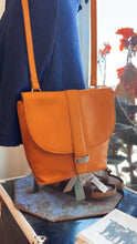 Load image into Gallery viewer, Brown Crossbody Purse