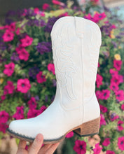 Load image into Gallery viewer, “Nashville Cowgirl” White Boot